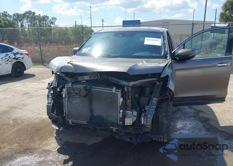 2022 Honda Ridgeline Rtl-E z USA, uszkodzony, nr VIN 5FPYK3F75NB024510